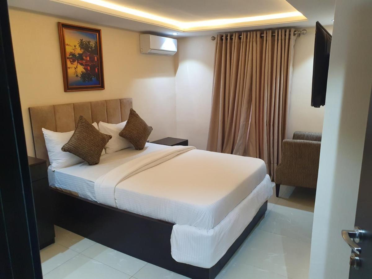Choice Luxe Lagos Ikeja Extérieur photo