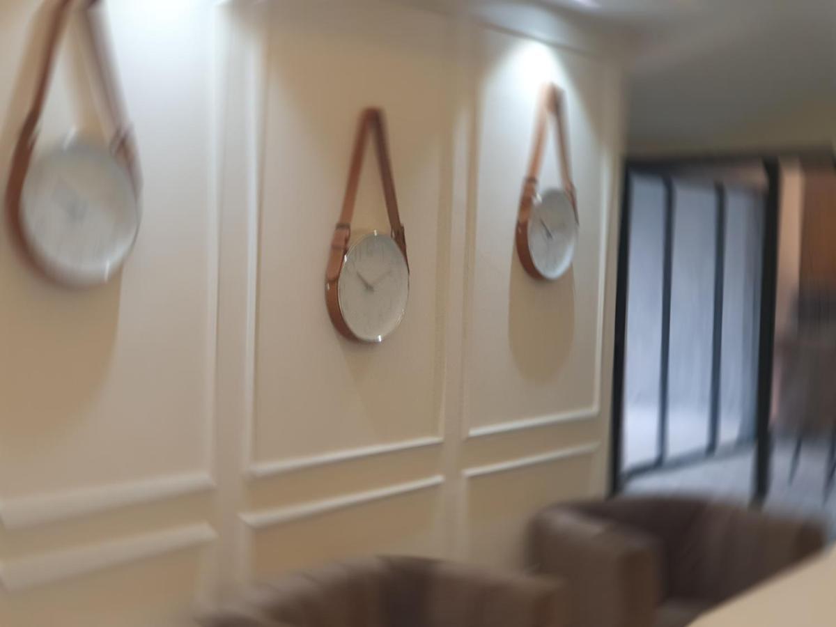 Choice Luxe Lagos Ikeja Extérieur photo