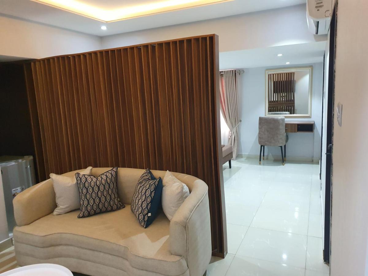 Choice Luxe Lagos Ikeja Extérieur photo